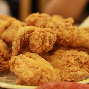 像素James Cabello下载
